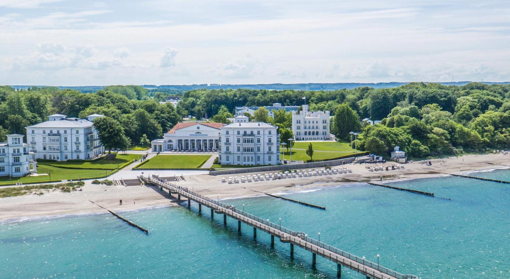 Grand Hotel Heiligendamm - The Leading Hotels Of The World Exterior photo The Baltic Sea coast of Nida